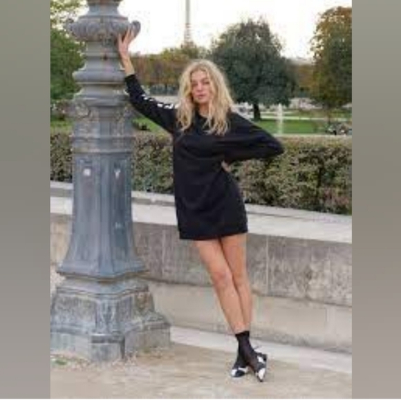 Nwt Luxury Black Wolford Sweater dress Sz 4 Like Small - Picture 8 of 16